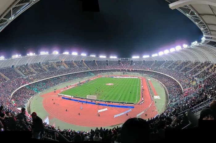 The Iconic Stadio San Nicola: Heart of Bari's Football
