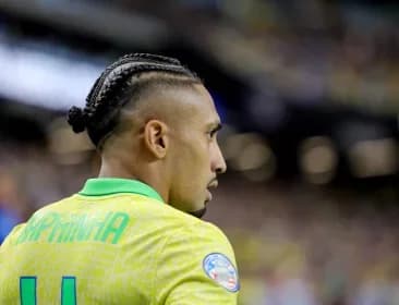 Raphinha's Rise: From Exit Rumors to No. 10 for Brazil