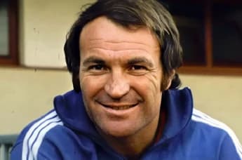 Altafini: The Striking Legend of Brazilian and Italian Football