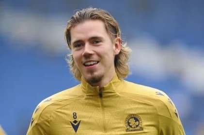 Cantwell's Success at Blackburn Highlights Clement's Struggles